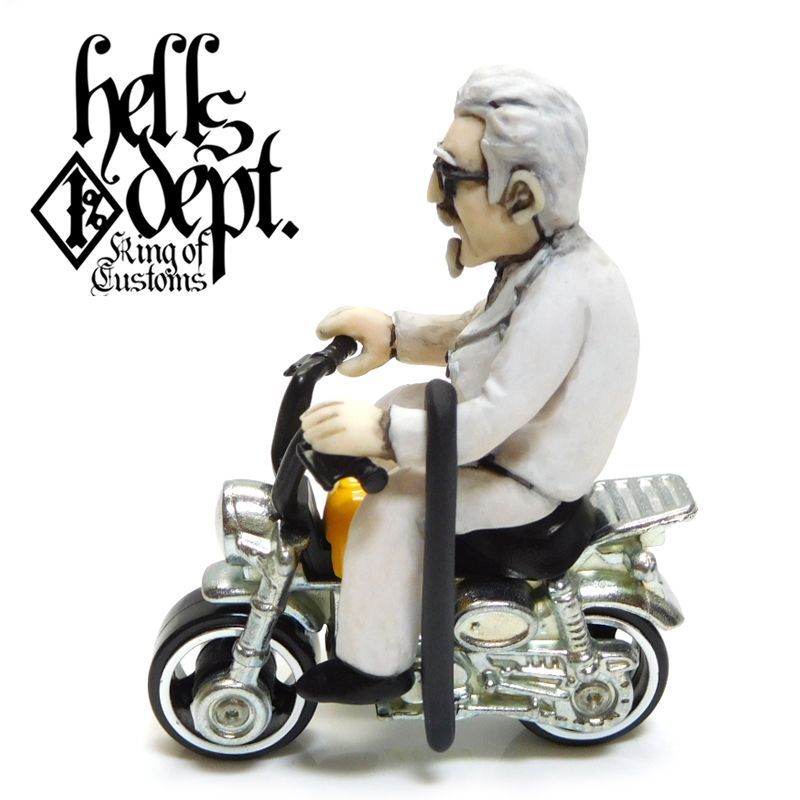 Photo: HELLS DEPT 【Mr. CHICKEN FIGURE with HONDA MONKEY (HAND PAINTED)】(RESIN FIGURES)