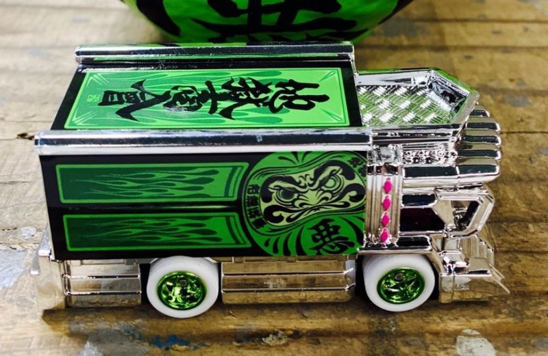 Photo: PRE-ORDER - JDC13 【HELLS DEPT RAIJIN EXPRESS "JIGOKU DEKOTORA" (FINISHED PRODUCT) with BONUS STICKER】GREEN/RR (EXPECTED SHIP DATE JUN 15, 2021)