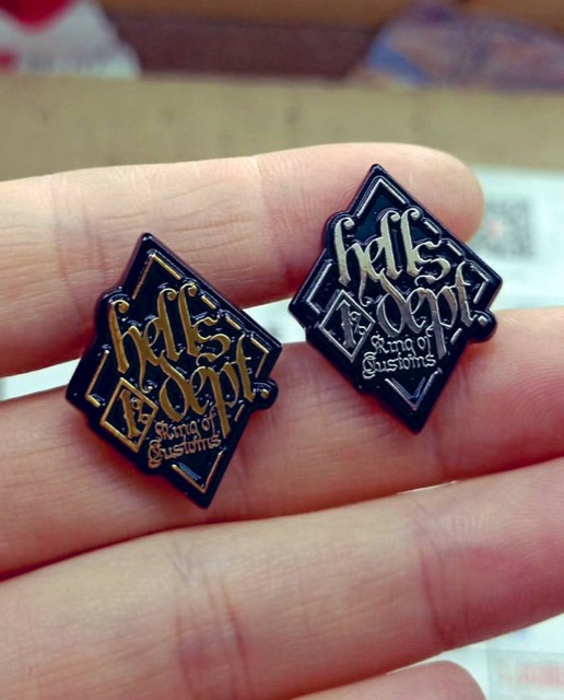 Photo:  【HELLS DEPT "EXECUTIVE GOLD" PINS】